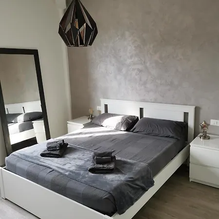 House Μπολόνια