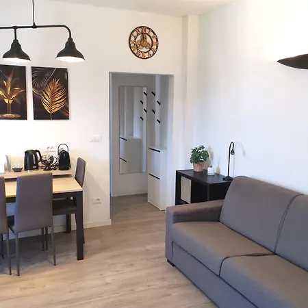 Apartment House